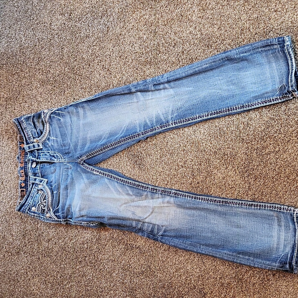 Men's 27/30 slim boot cut rocks